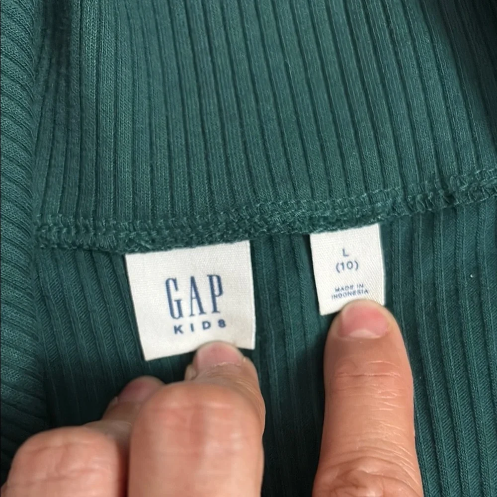 GAP Kids Teal Ribbed V-Neck Top